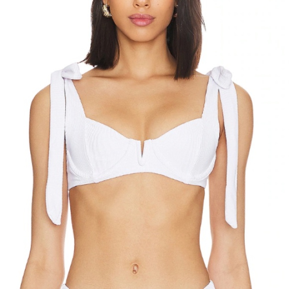 NWOT Beach Riot Blair Blair Bikini Top